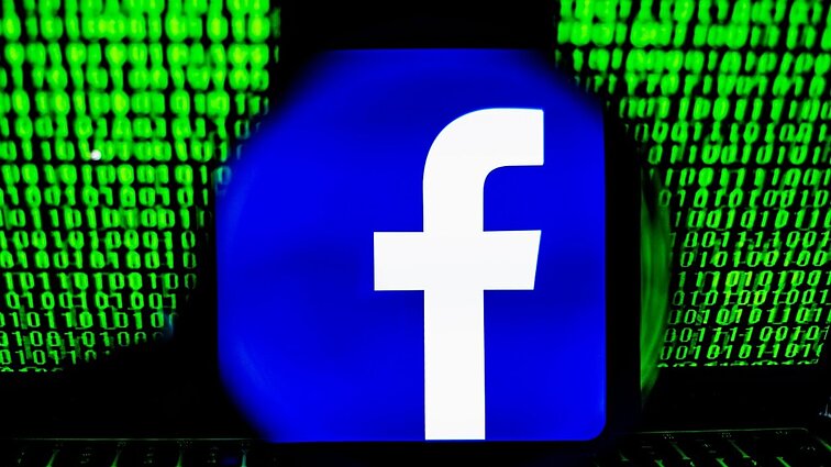 Dezinformacijai skleisti – botų atakos: „Prieš buką jėgą „Facebook“ įrankių neturi“