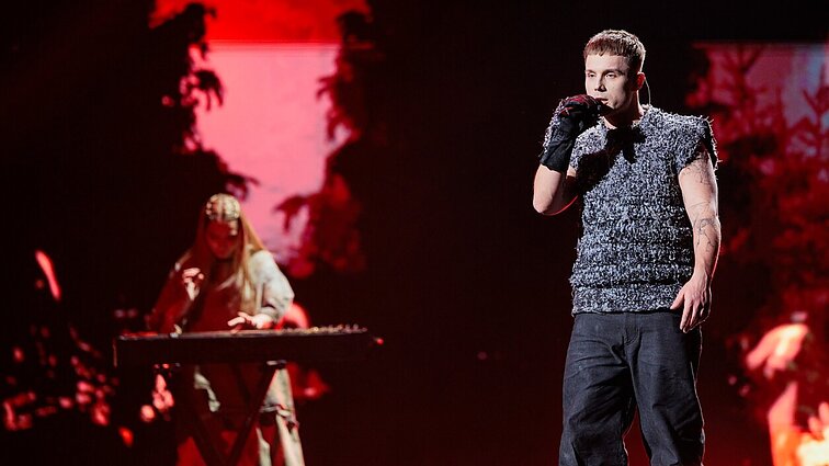 Atikin apie kritiką dainos žodžiams: jei į viską kreipsiu dėmesį, nieko nesukursiu