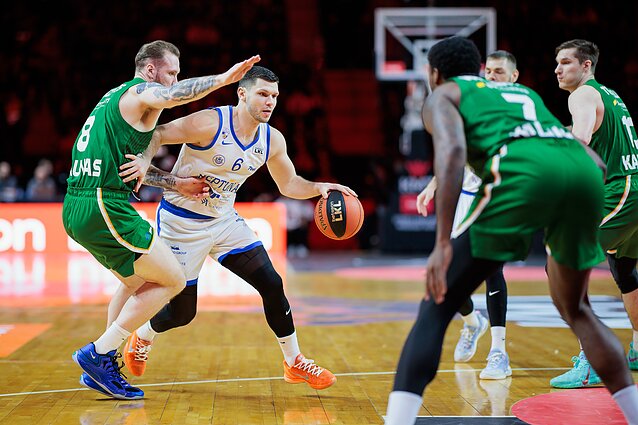 Rihardas Lomažas ir Ignas Brazdeikis, KMT pusfinalis: „Neptūnas“ – „Žalgiris“ Rihardas Lomažas ir Ignas Brazdeikis, KMT pusfinalis: „Neptūnas“ – „Žalgiris“