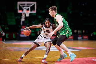 Kennethas Smithas ir Ąžuolas Tubelis, KMT finalas: Kauno „Žalgiris“ – Vilniaus „Rytas“ Kennethas Smithas ir Ąžuolas Tubelis, KMT finalas: Kauno „Žalgiris“ – Vilniaus „Rytas“