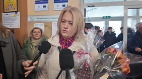 Alytuje surengta palaikymo akcija atleistai iš darbo mokytojai Meilei Platūkienei Alytuje surengta palaikymo akcija atleistai iš darbo mokytojai Meilei Platūkienei