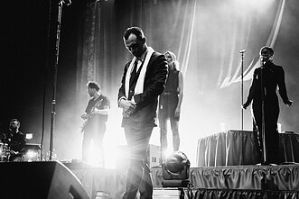 „Hurts“ koncerto akimirka „Hurts“ koncerto akimirka