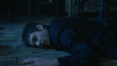 Kadras iš „Colours of Bubbles“ ir choro „Dagilėlis“ vaizdo klipo