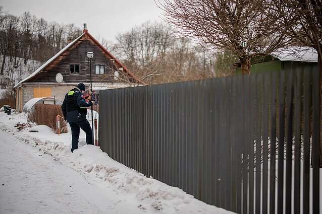 Construction inspectors at the home of Lithuanian President Gitanas Nausėda in the Pavilniai Regional Park