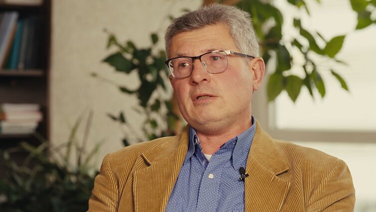 Ekspertas apie DI žiniasklaidoje: gauname itin didelį dezinformacijos ir melagienų užtaisą