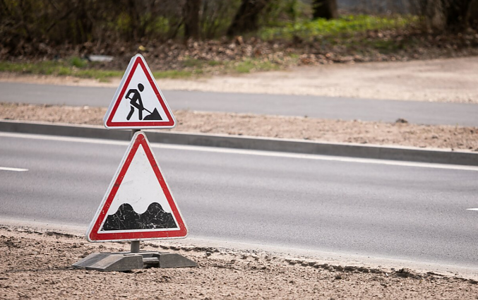 Ginčas Vilkaviškio rajone: gyventojas kaltina savivaldybę jo sklype iškasus duobę