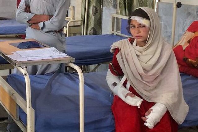 Per naktį vykusius pasienio susirėmimus tarp Pakistano ir Afganistano pajėgų sužeista mergaitė Per naktį vykusius pasienio susirėmimus tarp Pakistano ir Afganistano pajėgų sužeista mergaitė