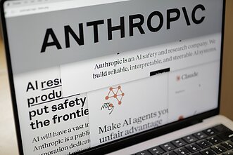 „Anthropic“ „Anthropic“