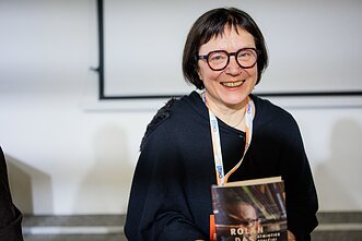 Giedrė Kadžiulytė. RoRa ir jo bičiulių šortai. Rolando Rastausko knygos „Atminties stalčiai“ pristatymas-koncertas Giedrė Kadžiulytė. RoRa ir jo bičiulių šortai. Rolando Rastausko knygos „Atminties stalčiai“ pristatymas-koncertas