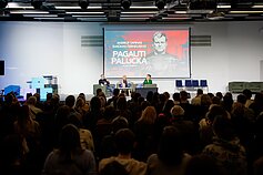 Andriaus Tapino ir Šarūno Černiausko knygos „Pagauti Palucką“ pristatymas Andriaus Tapino ir Šarūno Černiausko knygos „Pagauti Palucką“ pristatymas