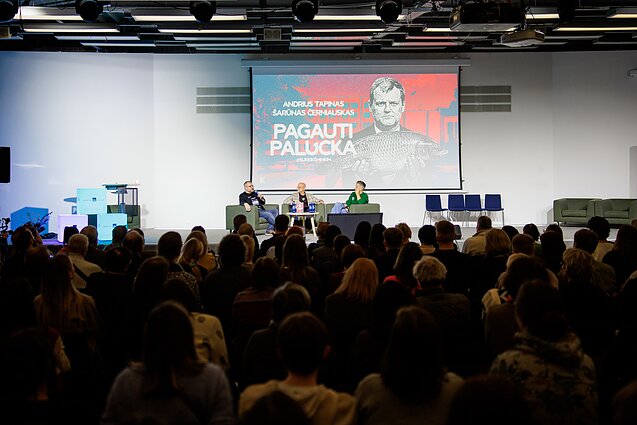 Andriaus Tapino ir Šarūno Černiausko knygos „Pagauti Palucką“ pristatymas Andriaus Tapino ir Šarūno Černiausko knygos „Pagauti Palucką“ pristatymas