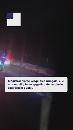 Penktadienio vakarą Klaipėdos link važiavusių vairuotojų laukė kliūtys