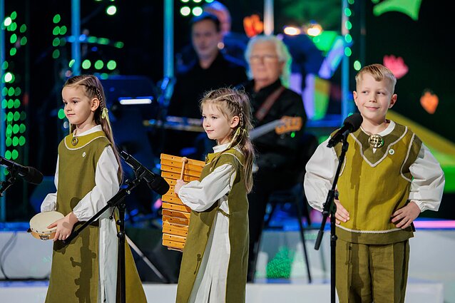 Dainų dainelė 2026. Herkus Grušas – „Anoj pusėj kampo“