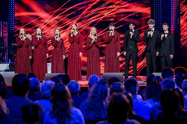 Dainų dainelė 2026. Šiaulių Sauliaus Sondeckio Menų gimnazijos ansamblis – „Aguonos žiedai“