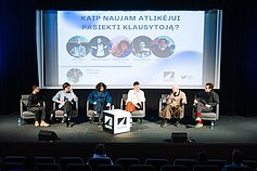Diskusijų dalyviai „Muzikos salėje“ Diskusijų dalyviai „Muzikos salėje“