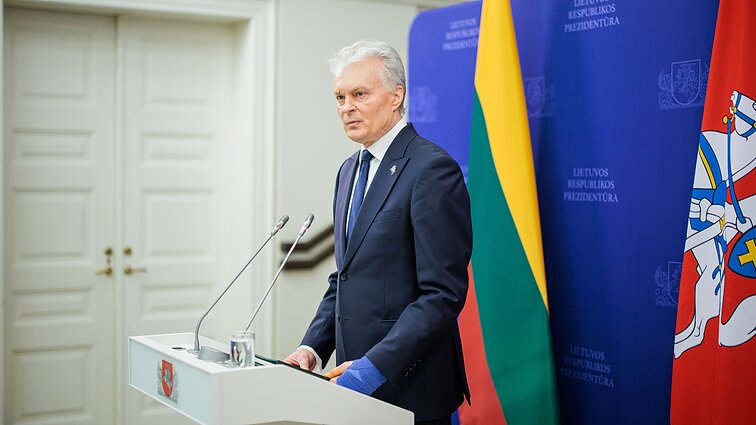 Politologas Baltrukevičius: prezidentui dabar nėra patogaus lango atsistatyti pasitikėjimą