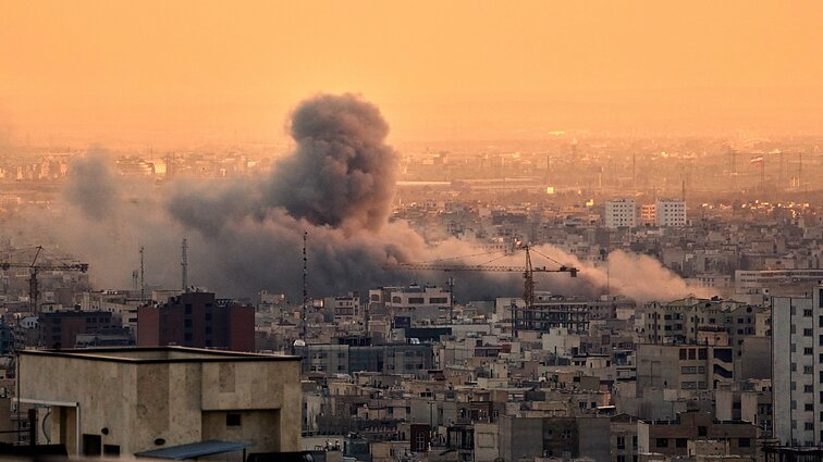 Riziką Irano puolime įžvelgiantis Merzas: nežinome, ar planas suveiks