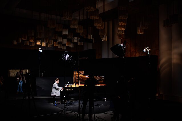 Klasikos koncertų rekomendacijos: Kuznecovaitės koncertas, choras „Aukuras“ ir „Tykumos“