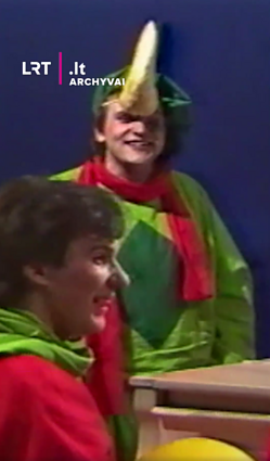 Gimtadienį švenčia aktorius Sigutis Jačėnas. Sveikiname!