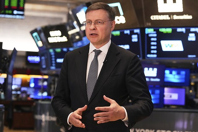 Valdis Dombrovskis Valdis Dombrovskis