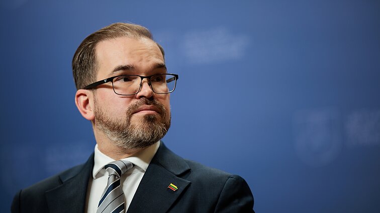 Ministras: Kapčiamiesčio karinio poligono projektą būtų protinga svarstyti skubos tvarka
