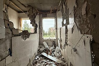 Apgriauta mokykla Azerbaidžane po pranešimų, kad Iranas surengė dronų ataką prieš Azerbaidžano eksklavą Nachičevaną Apgriauta mokykla Azerbaidžane po pranešimų, kad Iranas surengė dronų ataką prieš Azerbaidžano eksklavą Nachičevaną