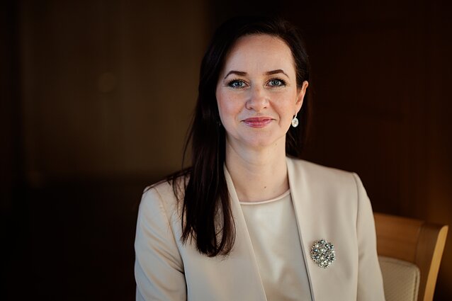 Dienos tema (su vertimu į gestų k.)