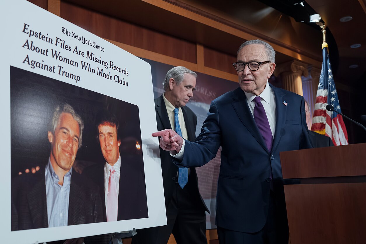 Bendra Jeffrey Epsteino ir Donaldo Trumpo nuotrauka Bendra Jeffrey Epsteino ir Donaldo Trumpo nuotrauka