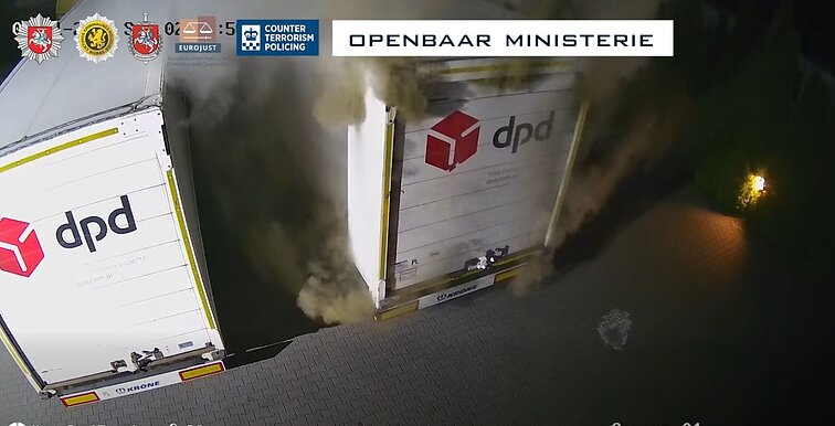 Užsidegančių siuntų tyrime – kaltinimai pareikšti penkiems asmenims, jų bylos perduotos teismui