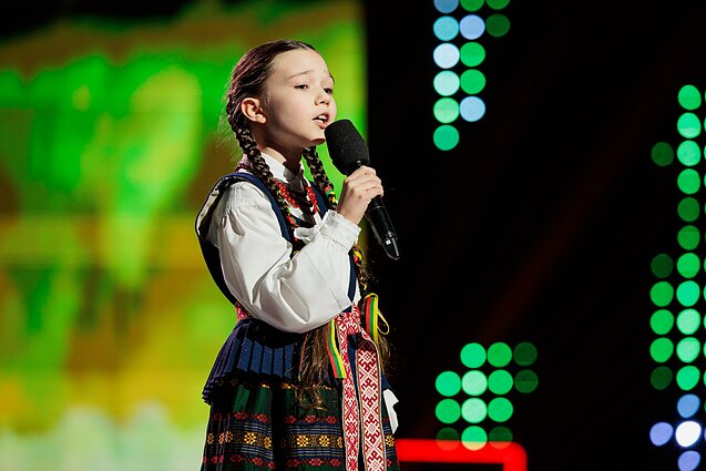 Dainų dainelė 2026. Izabelė Juškevičiūtė – „Už žalių miškelių“