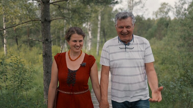 Į vaikystės namus grįžusi Birutė užsiima bitininkyste: kuriu savo rojaus kampelį