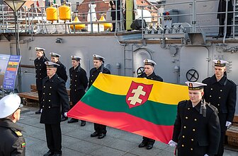 Trispalvė jūroje saugo, 2025 