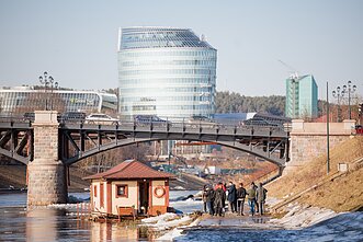 Sveikuolio Simono Dailidės namelį nusinešė Neries ledonešis Sveikuolio Simono Dailidės namelį nusinešė Neries ledonešis