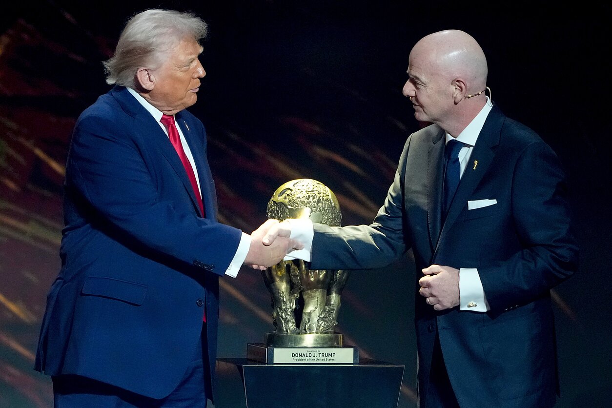 Donaldas Trumpas ir Gianni Infantino