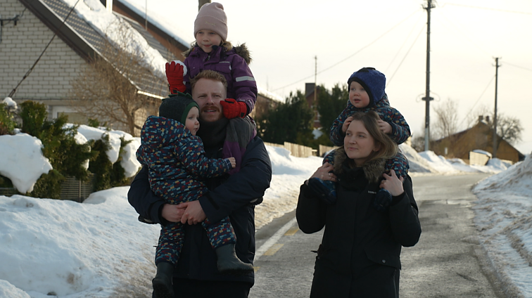 Gaisras kretingiškių šeimą paliko be namų: „Didelė palaima, kad taip greitai užuodėme“