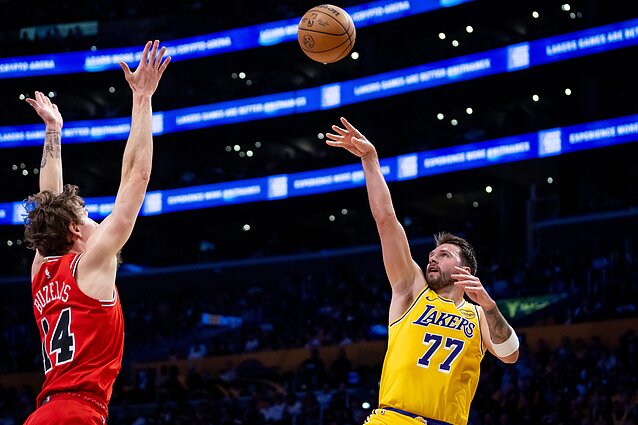 Matas Buzelis ir Luka Dončičius Matas Buzelis ir Luka Dončičius