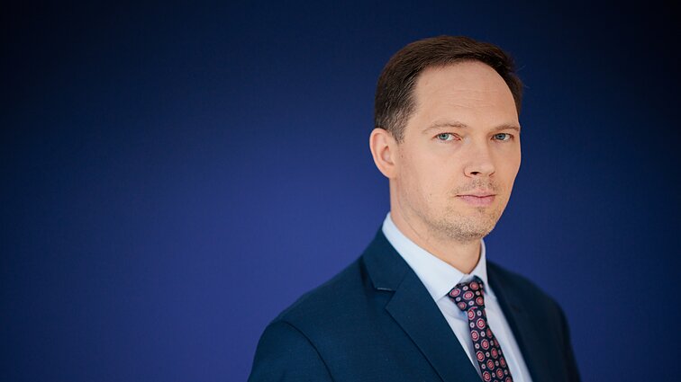 Atsiskaitymo grynais ribos nesureikšminantis Vaitiekūnas: šešėlis pajustų tik nuo 1000 eurų