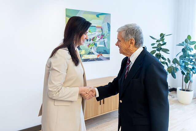 Inga Ruginienė ir Johnas Coale`as