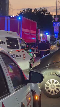 Vilniaus Pašilaičių mikrorajone – gausios policijos pajėgos: pranešta apie incidentą banke