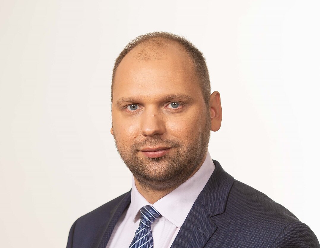 V. Jurgutis V. Jurgutis