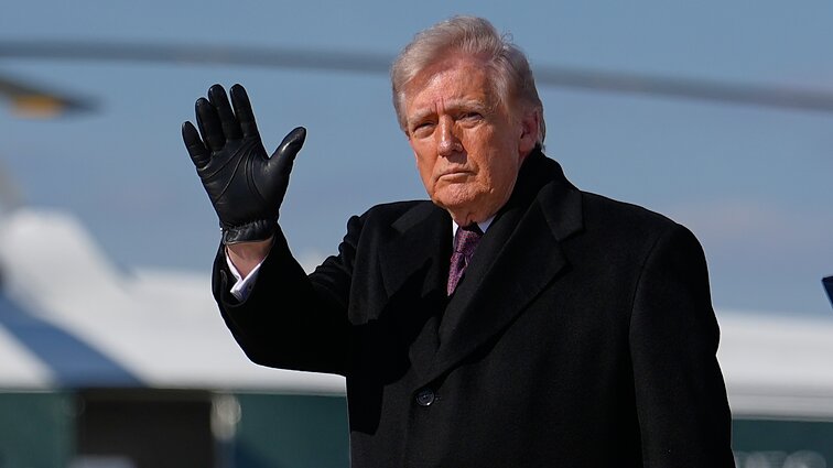 „Keliai veda į tolesnę eskalaciją“: Trumpas gali pasiųsti daugiau karių į Persijos įlanką