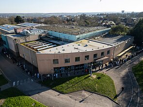 Kente, Anglijoje, fiksuojant meningito protrūkį, pradėtas tikslinių grupių skiepijimas Kente, Anglijoje, fiksuojant meningito protrūkį, pradėtas tikslinių grupių skiepijimas