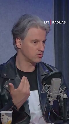 Vytautas Rumšas: teatras yra vieta, kur mankštini sielos raumenį