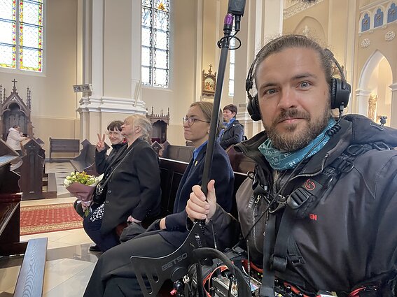 Filmo garso operatorius Ignas Mateika Krekenavos bažnyčioje