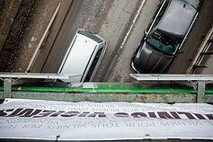 Ant viaduko greta Vingio parko – plakatas „Vilnius visiems“