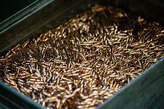 Giraitės ginkluotės gamykloje atidaryti du modernūs įrenginiai