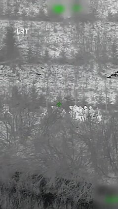 Pasieniečiai sulaikė iš Baltarusijos į Lietuvą besibrovusius 11 migrantų