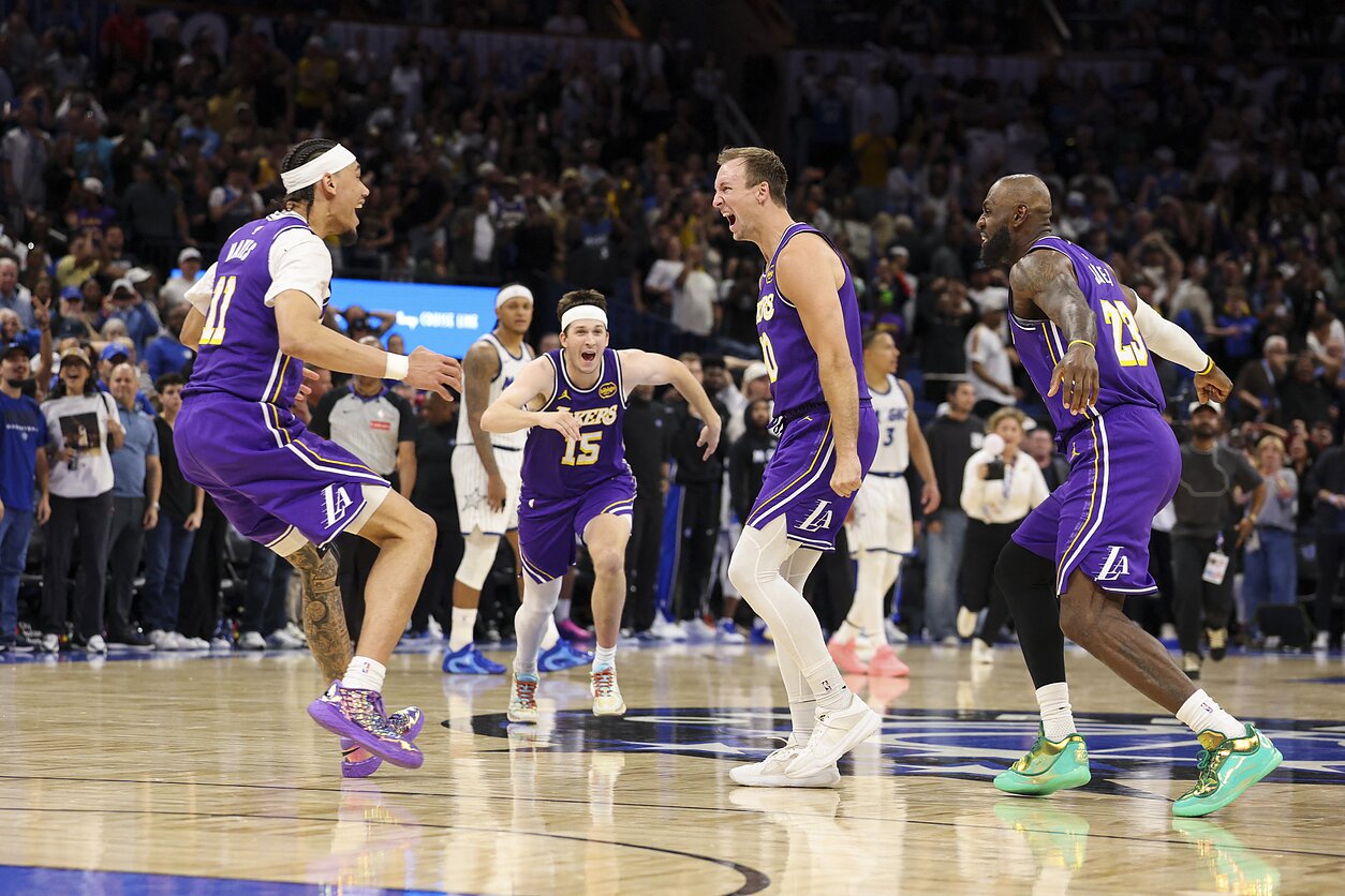 Los Andželo „Lakers“ Los Andželo „Lakers“