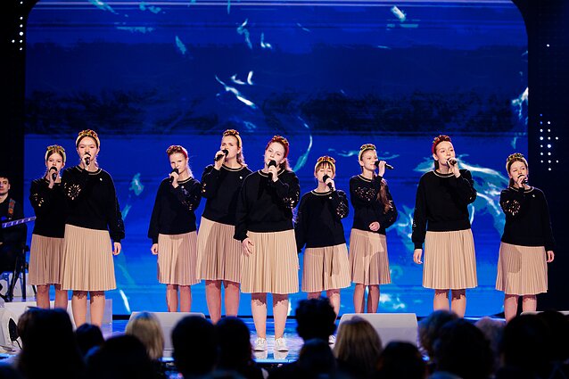 Dainų dainelė 2026. Džiazo vokalinis ansamblis „Like Jazz“ – „Žuvų šukelėm“
