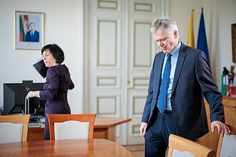 Audrius Valotka, Vaida Aleknavičienė